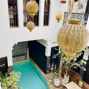https://riad-la-porte-rouge.marrakeshhotelsmorocco.com