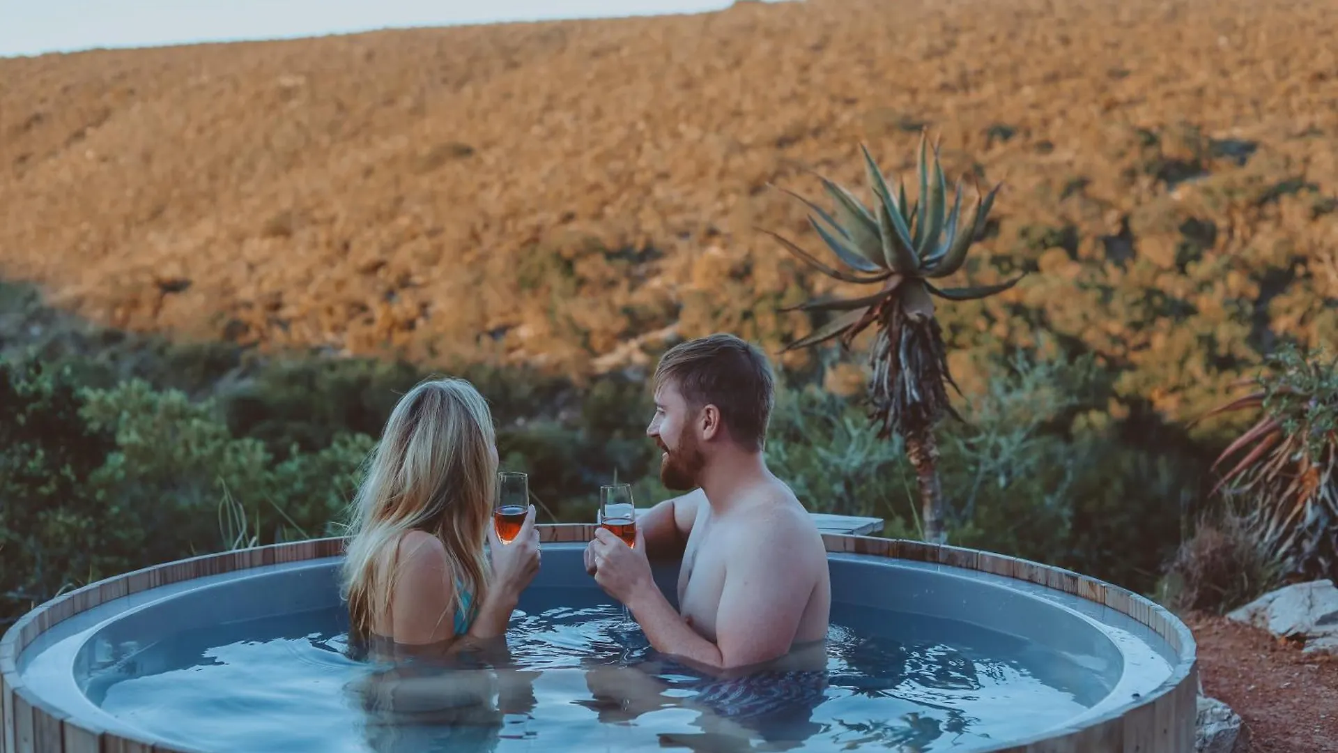 Nyosi Wildlife Reserve Port Elizabeth Resort